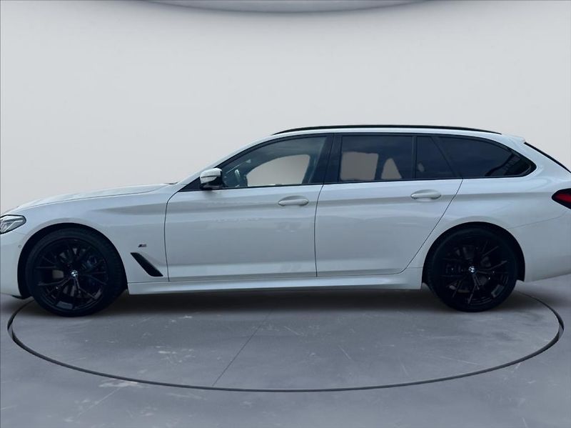 BMW Řada 5 540XD,250kw,M packet - fotka 5 z 34