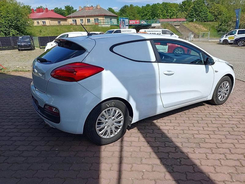 Kia Ceed (2017) CRDi - VAN - fotka 6 z 13