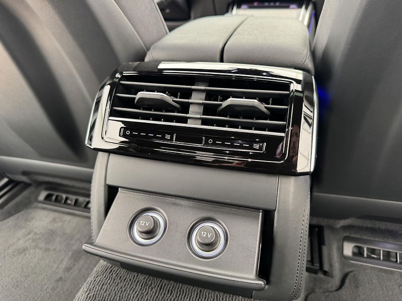 Audi A8 55Tfsi*250kw*4x4*S-Line*DPH* - fotka 16 z 45