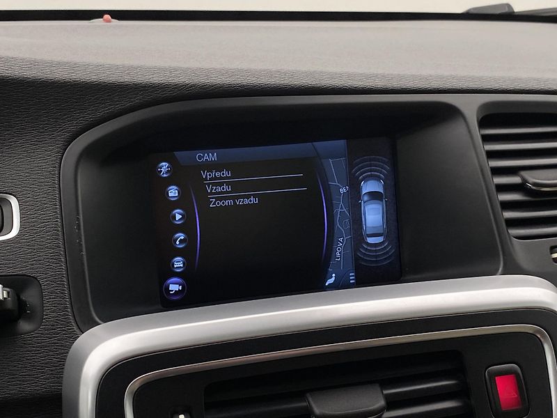 Volvo S60 D3 SUMMUM AUT  - fotka 40 z 46