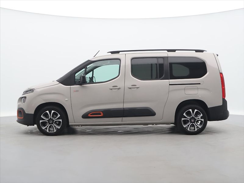 Citroën Berlingo 1,5 BlueHDI 96kW Shine XL CZ - fotka 4 z 25