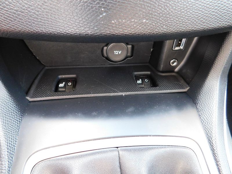 Peugeot 308 (2015) KOMBI 2.0 HDi - fotka 19 z 37