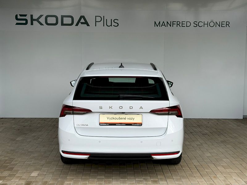 Škoda Octavia (2024) Selection Combi 1.5 TSI / 110 - fotka 26 z 27
