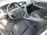 Volvo V60 (2015) combi D4 1,6 TD - náhled 10