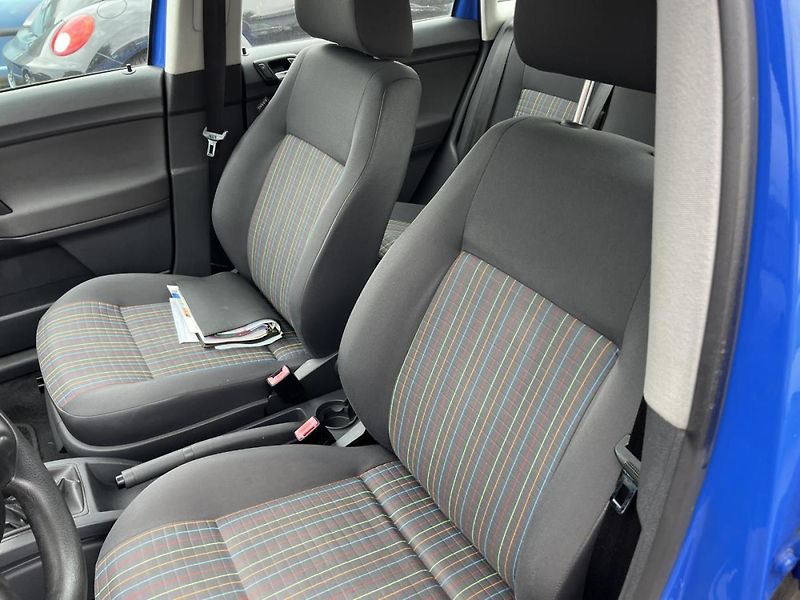 Volkswagen Polo 1.2i - fotka 12 z 17