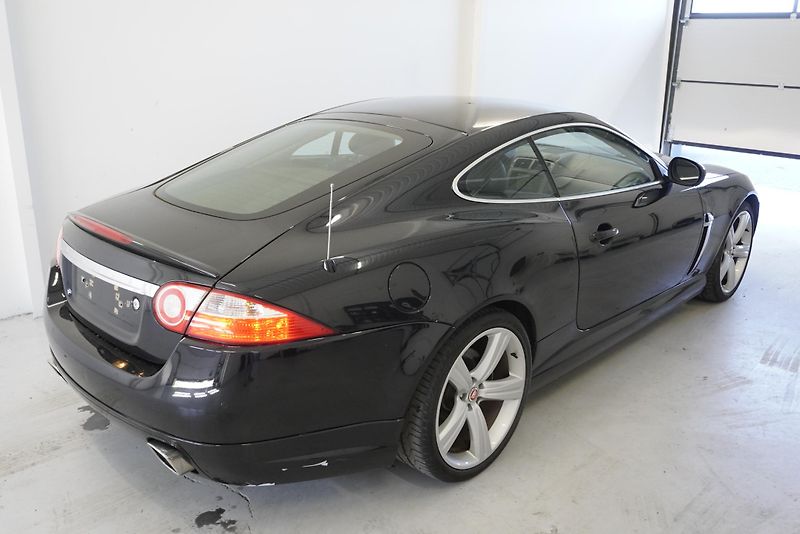 Jaguar XK8 4,2I AUT. - fotka 10 z 41