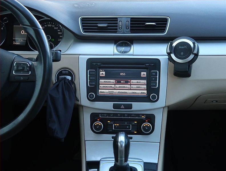 Volkswagen Passat (2011) Highline 2.0 TDI, 4X4 - fotka 12 z 24