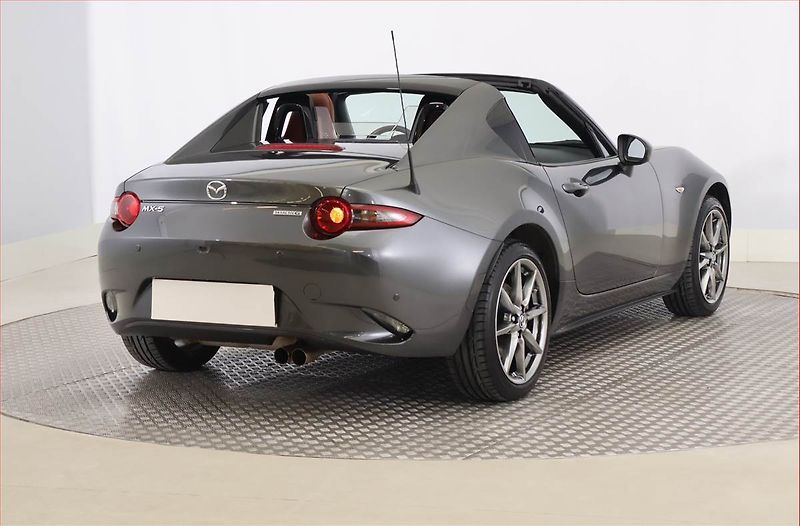 Mazda MX-5 (2023) 2.0 - fotka 5 z 19