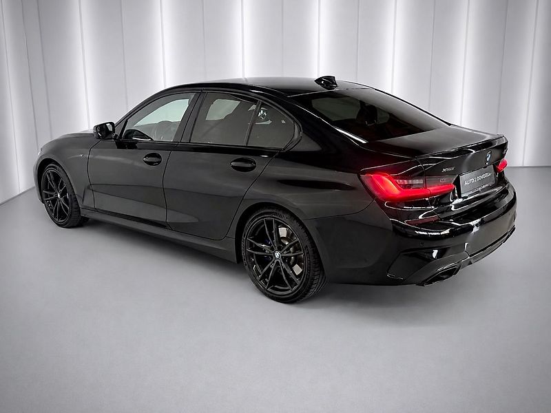 BMW Řada 3 340i xDrive, HUD, HARMAN/KARDO - fotka 4 z 27