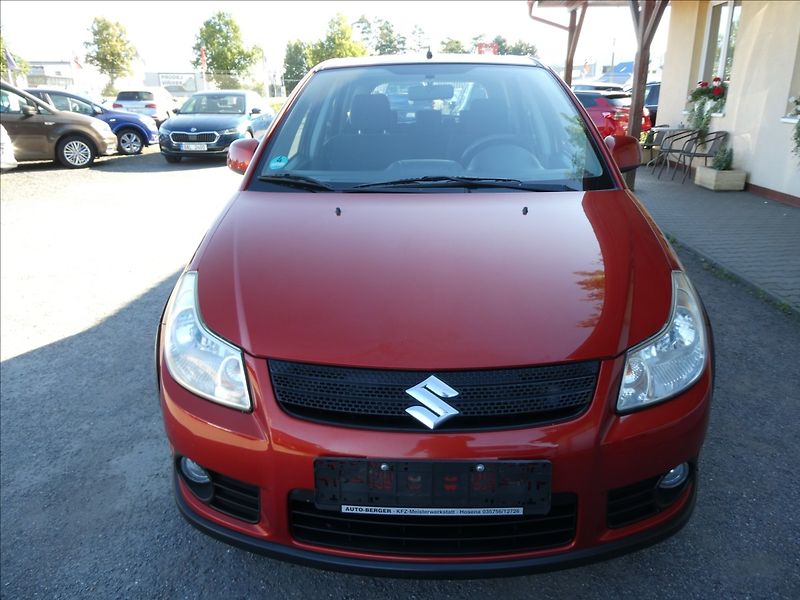 Suzuki SX4 1,5 73kW GLX,2x kola,závěs,kli - fotka 3 z 39