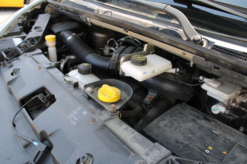 Renault Trafic 1.6DCI L2H1 9.míst+klima 85kw - fotka 16 z 18