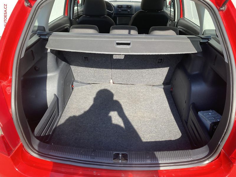 Škoda Fabia (2011) 1.2TSI, ČR, Klima - fotka 7 z 15