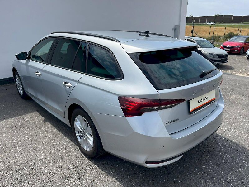 Škoda Octavia (2025) Selection 1.5 TSI 110 kW - fotka 8 z 33