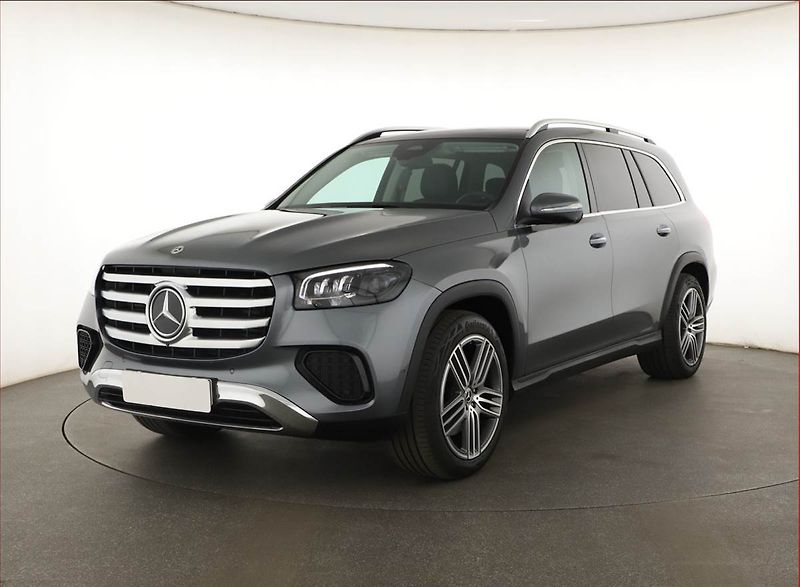 Mercedes-Benz GLS (2025) 350 d 4MATIC, 7 MÍST - fotka 2 z 31
