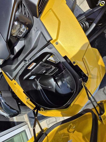 Can-Am Spyder F3-S (2026) MY2026 - fotka 16 z 20
