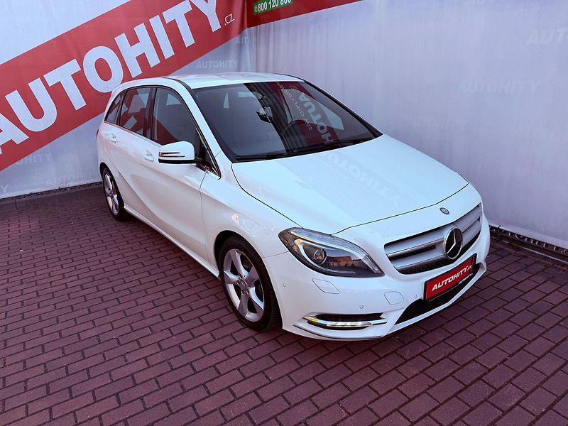 Mercedes-Benz Třídy B 180 Avantgarde 90 kW - fotka 5 z 27