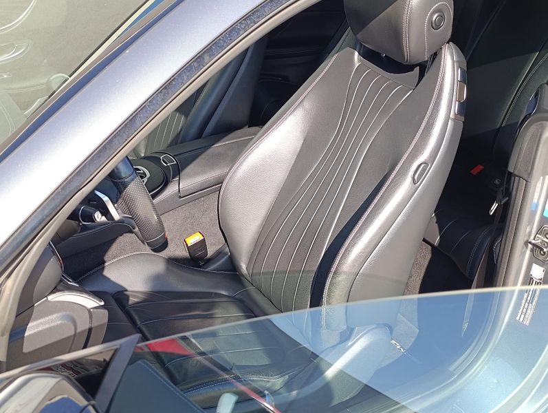 Mercedes-Benz Třídy E 220d 143kW AMG COUPÉ DPH - fotka 13 z 30