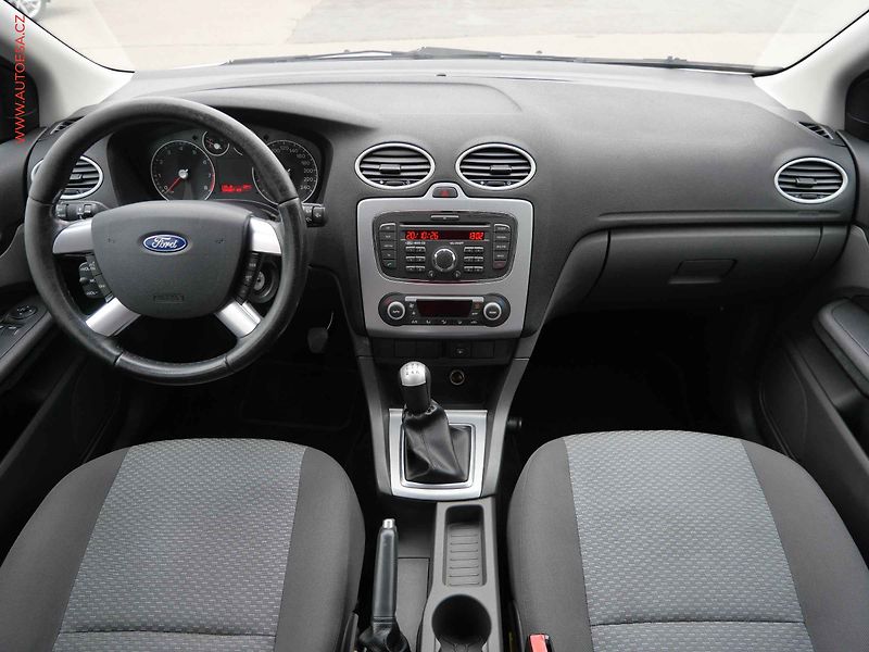 Ford Focus (2007) 1.6i, ČR, servis.kniha - fotka 8 z 15