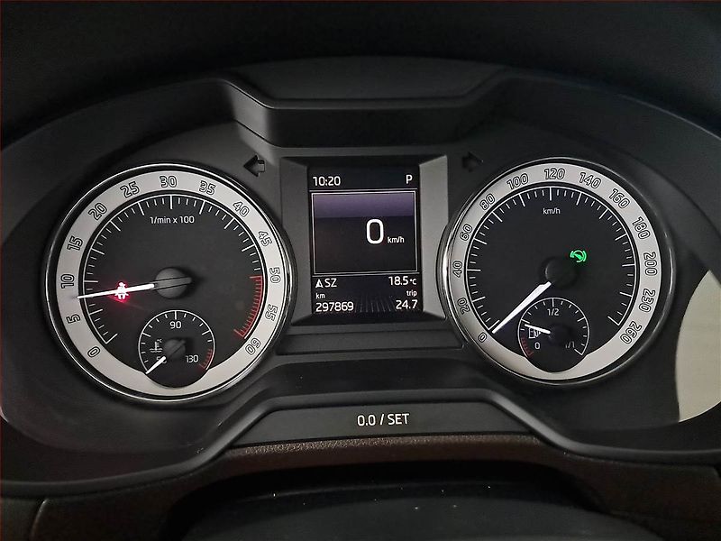 Škoda Octavia (2016) Laurin&Klement 2.0 TDI, 4X4 - fotka 11 z 23