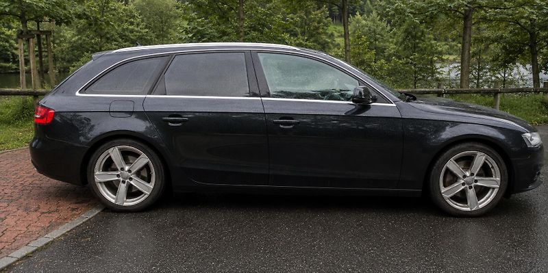 Audi A4 Avant (2014) AUDI A4 AVANT 2.0 TDI 100 kW  - fotka 3 z 12
