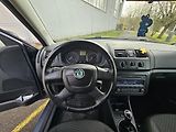 Škoda Fabia (2011) 2 1.6TDI - náhled 11