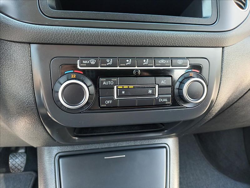 Volkswagen Golf Plus 1,6 TDI,66KW,SERVISKA,TAŽNÉ - fotka 29 z 39