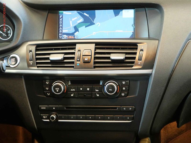 BMW X3 (2012) 3.0d xDrive 30d, ČR, AT - fotka 10 z 27