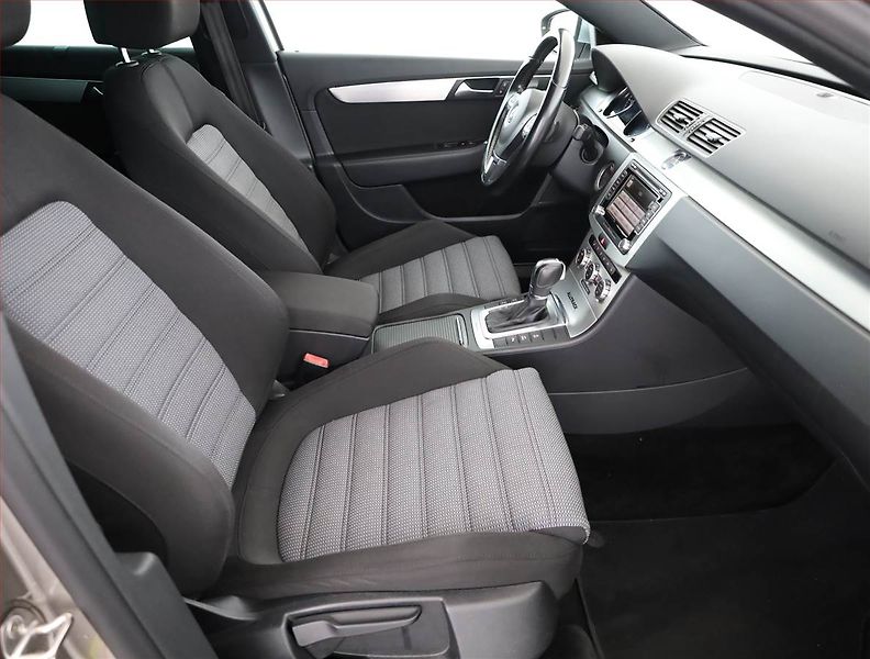 Volkswagen Passat (2014) Alltrack 2.0 TDI, 4X4 - fotka 7 z 15