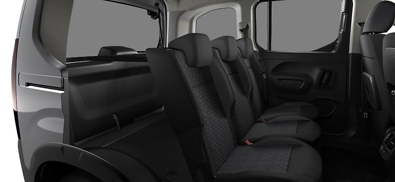 Peugeot Rifter (2026) GT Diesel 130 S&S AUT - fotka 8 z 9