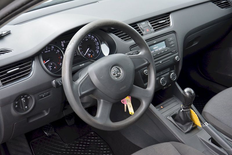 Škoda Octavia (2013) 1.2 TSI 77 kW Active - fotka 8 z 20