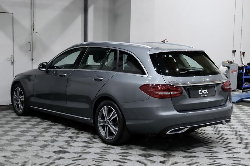 Mercedes-Benz Třídy C 180 T 115 kW 9G-Tronic - fotka 5 z 41