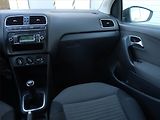 Volkswagen Polo (2009) 1.4, Vyhř. sedaček - náhled 8