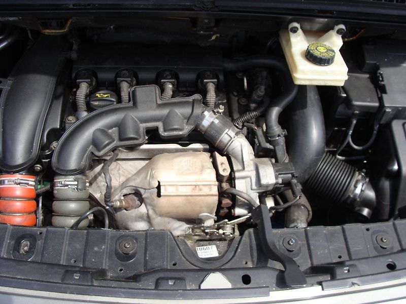 Peugeot 3008 1.6i, nové rozvody - fotka 21 z 25
