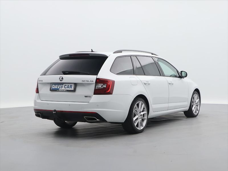 Škoda Octavia RS 2,0 TDI 135kW Aut.klima Nav - fotka 7 z 31