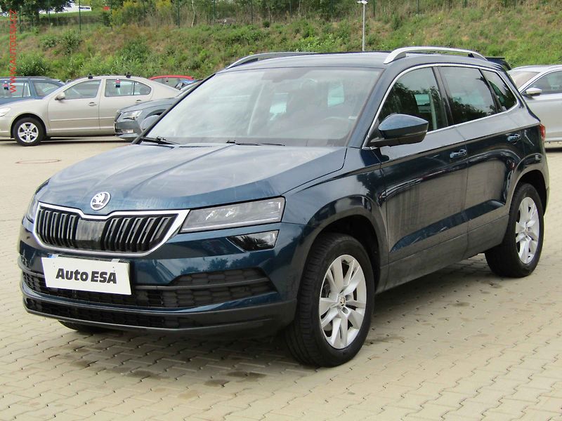 Škoda Karoq (2018) 2.0TDi 4x4, 2.maj,ČR, DSG - fotka 3 z 17