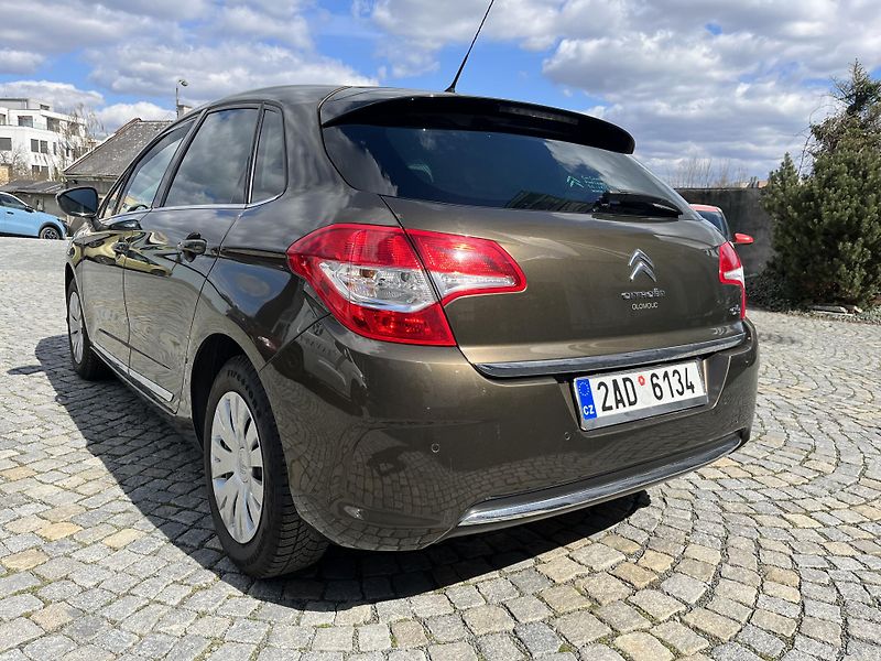Citroën C4 (2011) 1.6 HDI 90k Collection Euro 5 - fotka 3 z 17