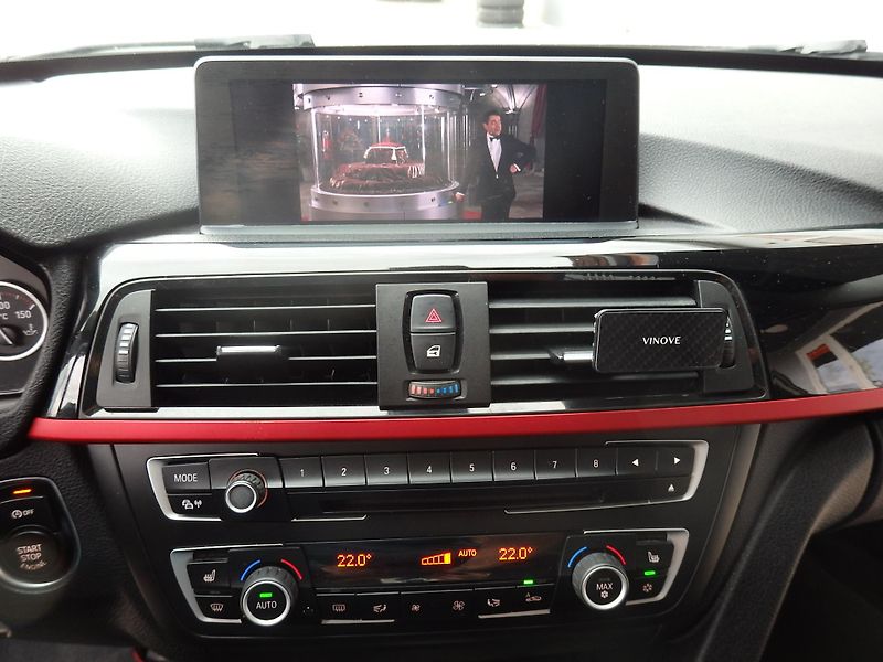 BMW Řada 3 320D 135 kW XENONY, NAVI, DVD - fotka 13 z 19