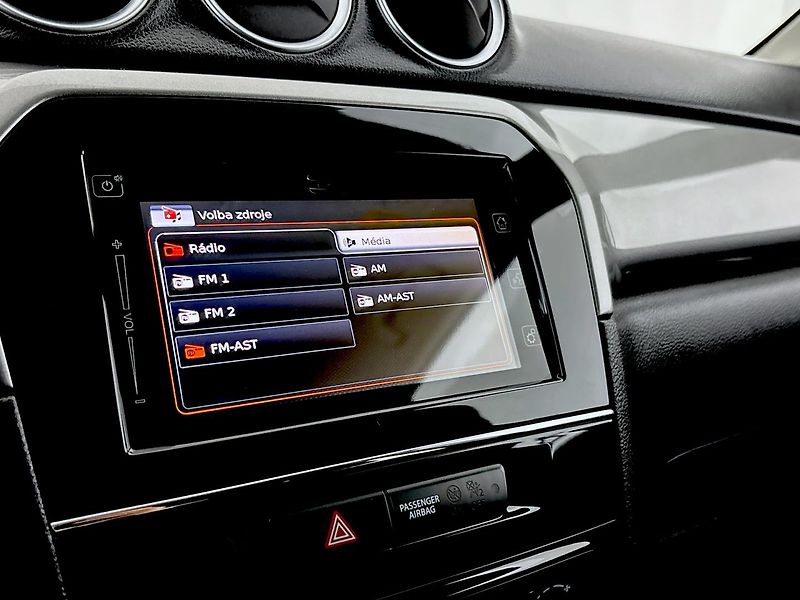 Suzuki Vitara SUV - fotka 12 z 30