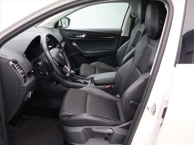 Škoda Karoq 1.6 TDI 85kW Style+ DSG DPH CZ - fotka 12 z 32
