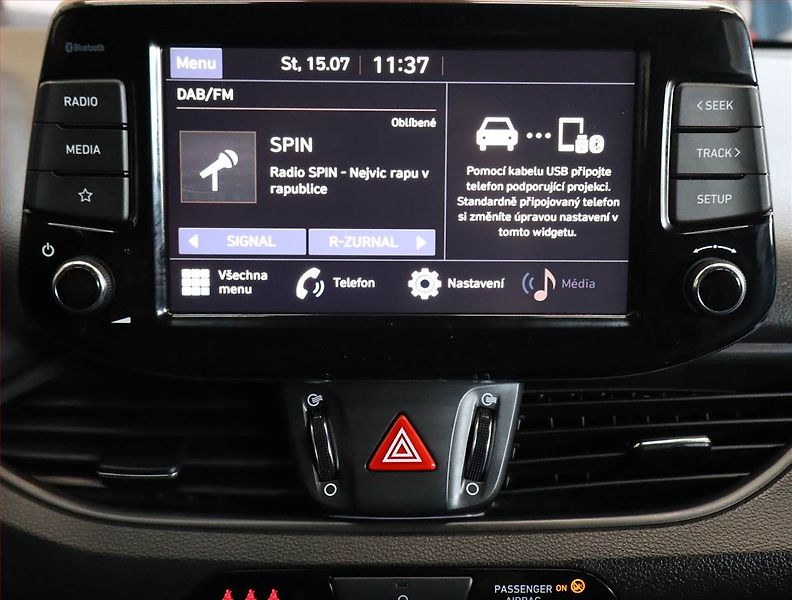 Hyundai i30 (2021) 1.6 CRDi, ČR,1.maj, Serv.kniha - fotka 13 z 23