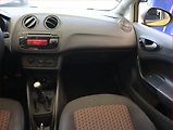Seat Ibiza (2009) 1.4 16V, nová STK, dobrý stav - náhled 8
