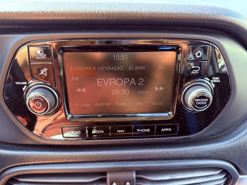Fiat Tipo 1.4-70KW,KLIMA,NOVÉ BRZDY+PNEU - fotka 19 z 24