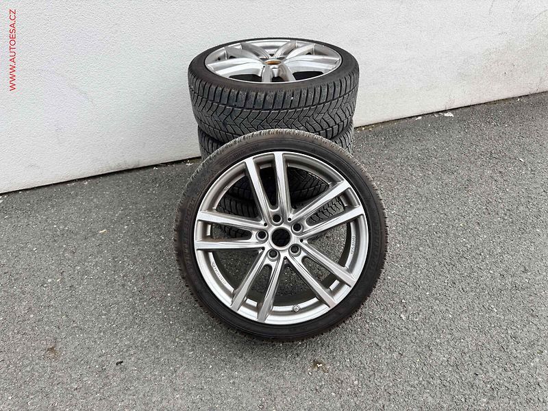BMW Řada 1 (2020) 1.5T 118i, M Sport, AT, +ALU - fotka 17 z 17