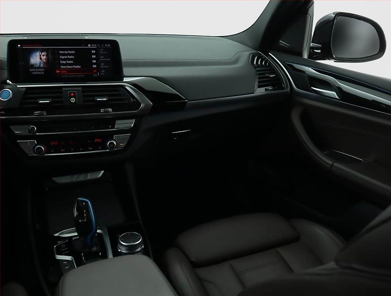 BMW iX3 (2021) Impressive 80 kWh, SoH 100% - fotka 8 z 21
