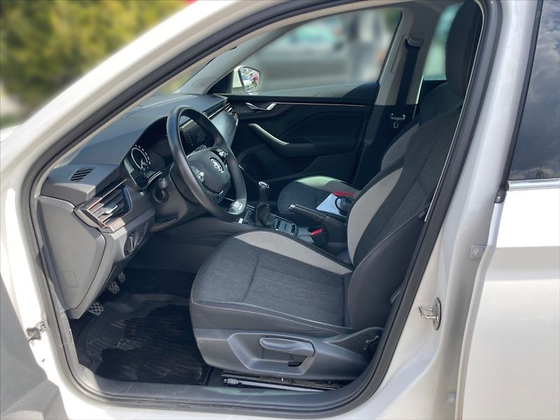 Škoda Scala 1,0 TSI 81 Style - fotka 7 z 11
