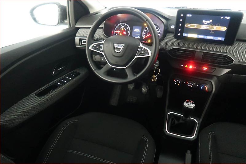 Dacia Sandero (2022) 1.0 SCe, ČR,1.maj, Serv.kniha - fotka 7 z 17