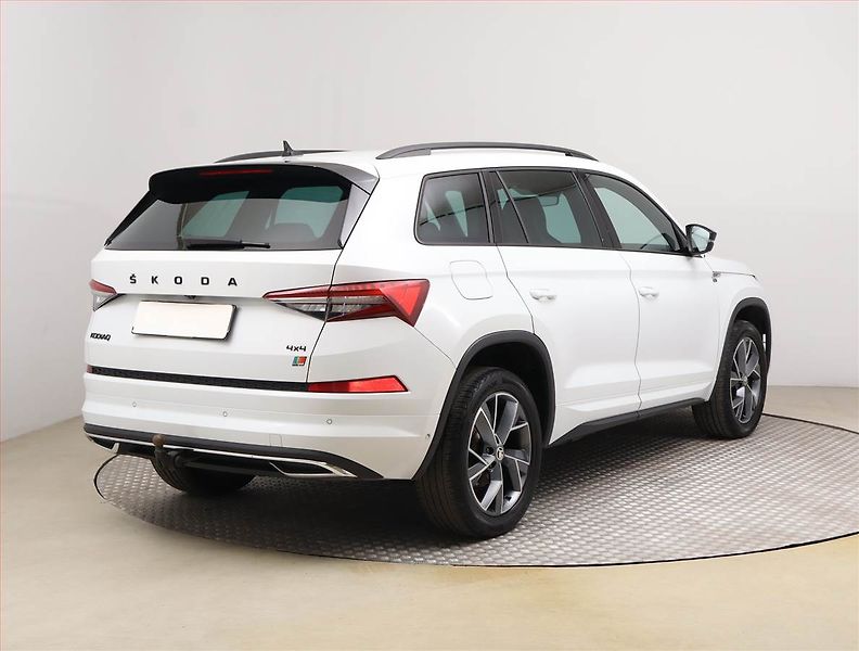 Škoda Kodiaq (2023) 2.0 TDI - fotka 5 z 28