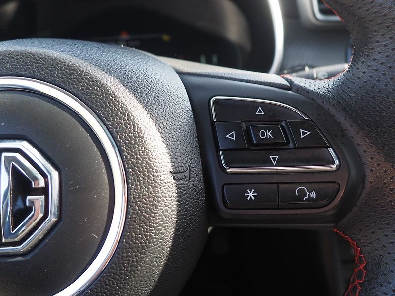 MG ZS (2023) 1.0T-GDI, Luxury - fotka 24 z 37