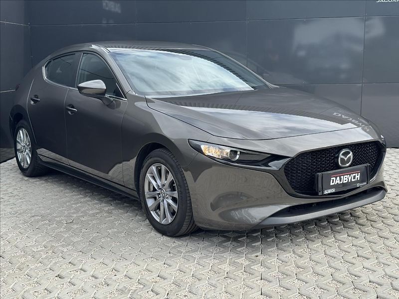 Mazda 3 2,0 Skyactiv-G Style AT - fotka 2 z 29