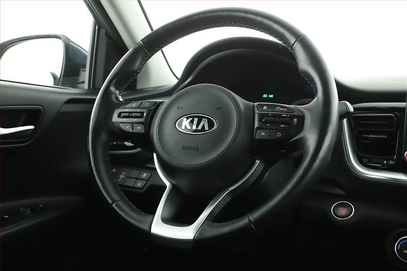 Kia Stonic (2020) 1.4 CVVT, Serv.kniha, Navi - fotka 8 z 20